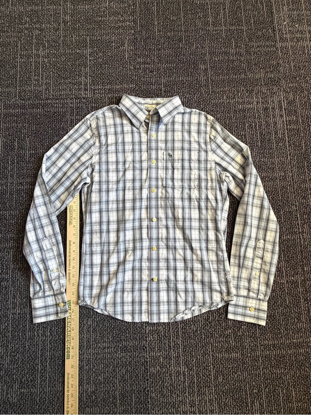 Abercrombie & Fitch Men’s Muscle Fit Plaid Button Down Shirt Size Small